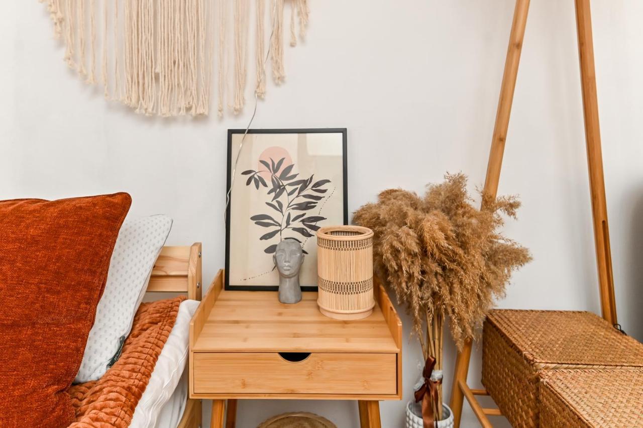 Cosy&art 1bd Next To Slaveykov Square Apartment