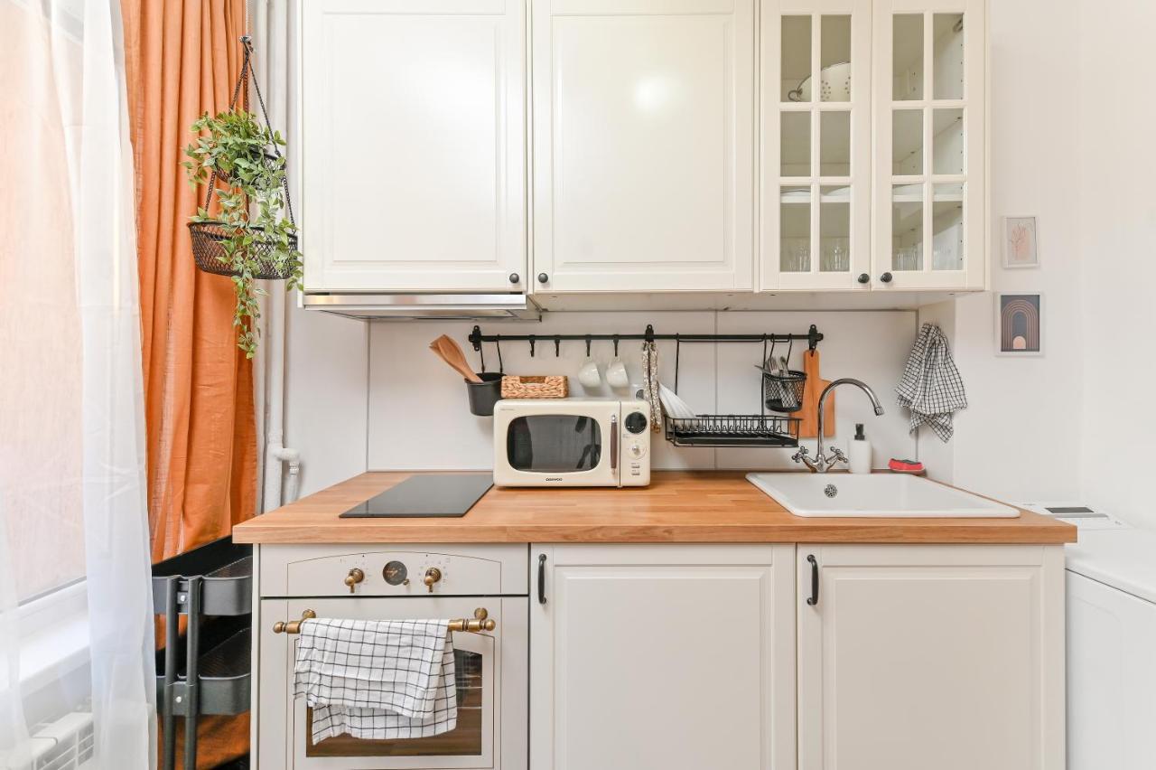 Cosy&art 1bd Next To Slaveykov Square *