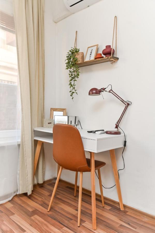 Apartment Cosy&art 1bd Next To Slaveykov Square Sofia