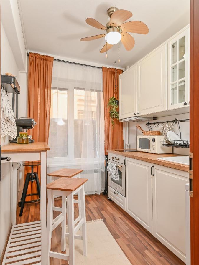 Cosy&art 1bd Next To Slaveykov Square Apartment *